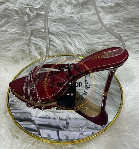 Paire de talons