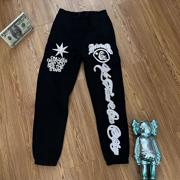 SWEAT PANTS