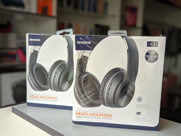 Earphones