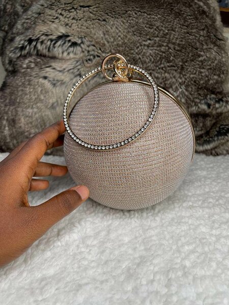 Clutch purse