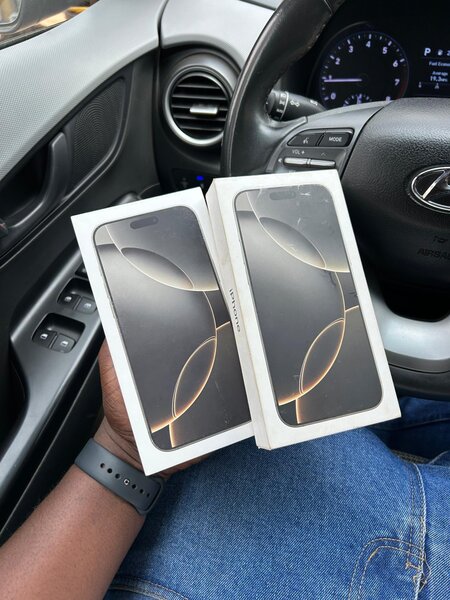 iPhone 16 Pro Max