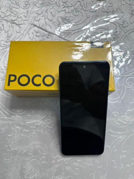 Poco M5S