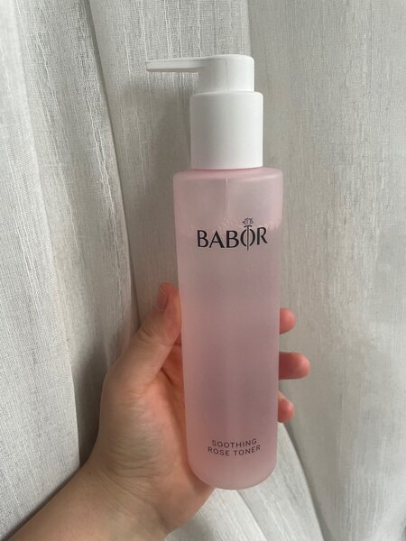 Продам сужающий розовый тоник от Babor