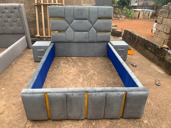 Double bed frame
