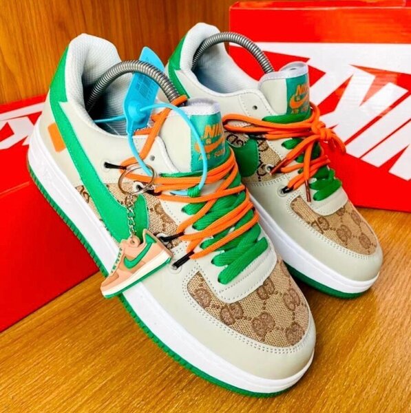 Nike Air  Snakes