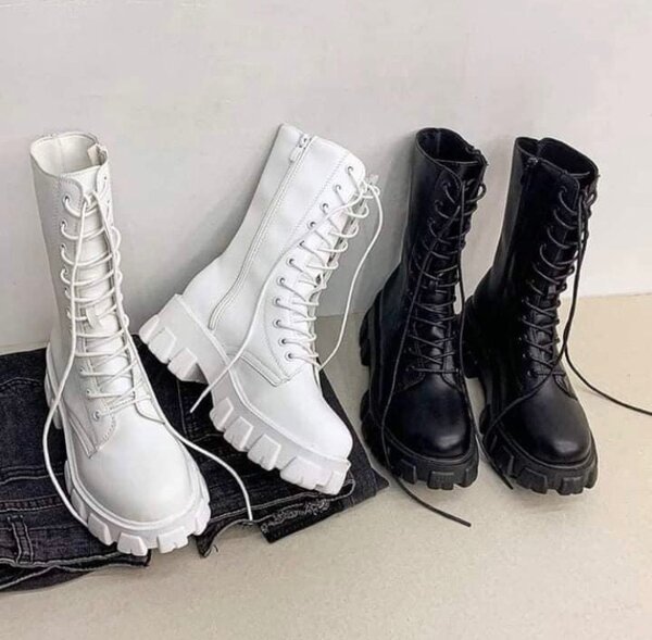 Dress boots