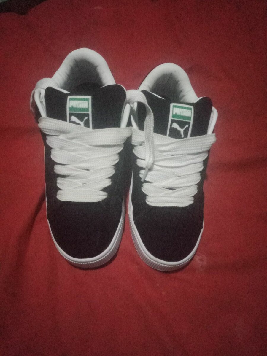 Baskets noires classiques