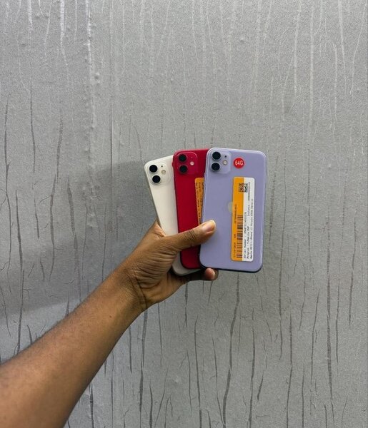 iPhone 11