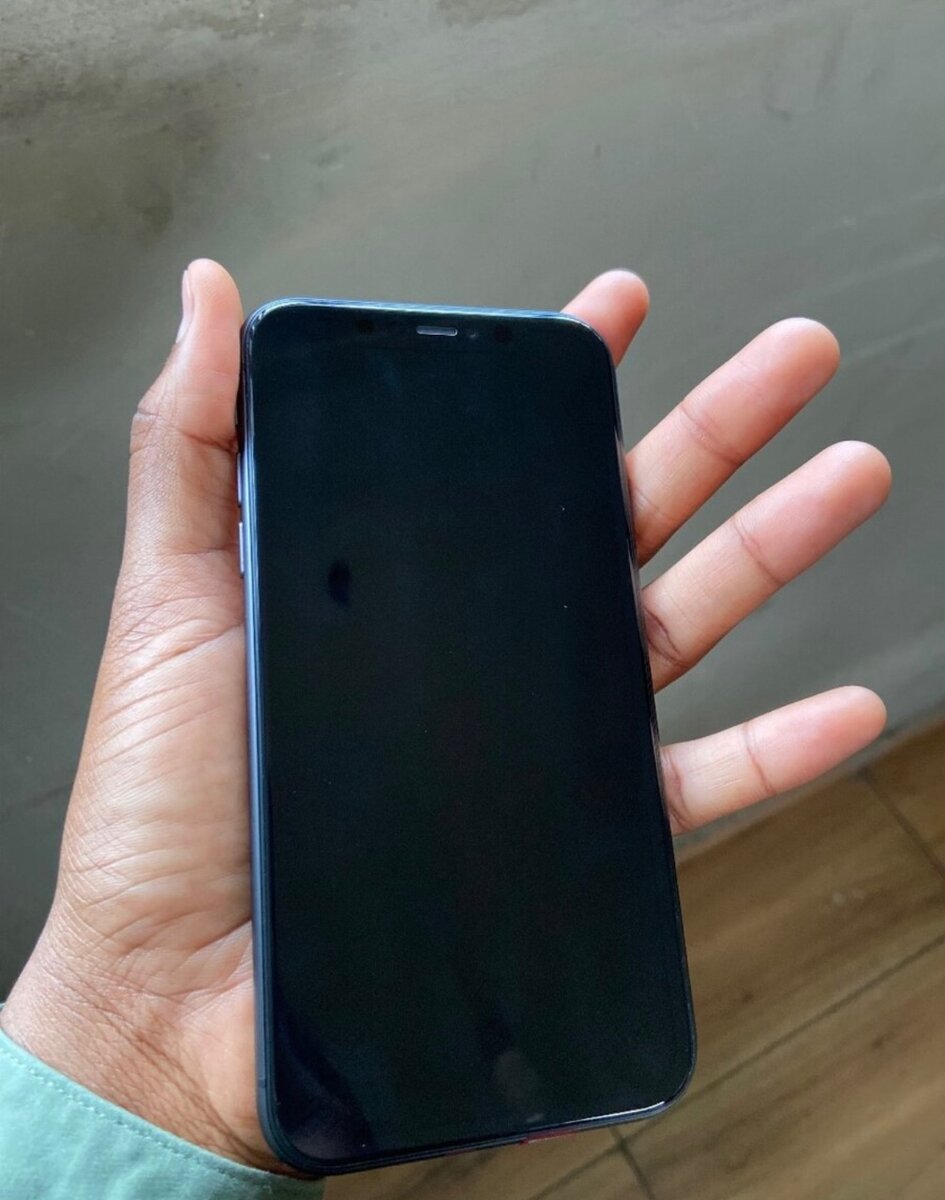 iPhone 11