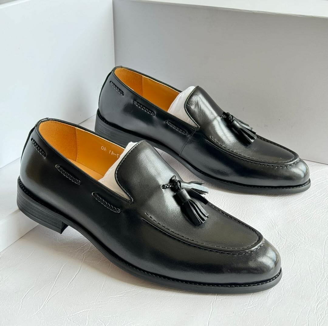 Mens shoes