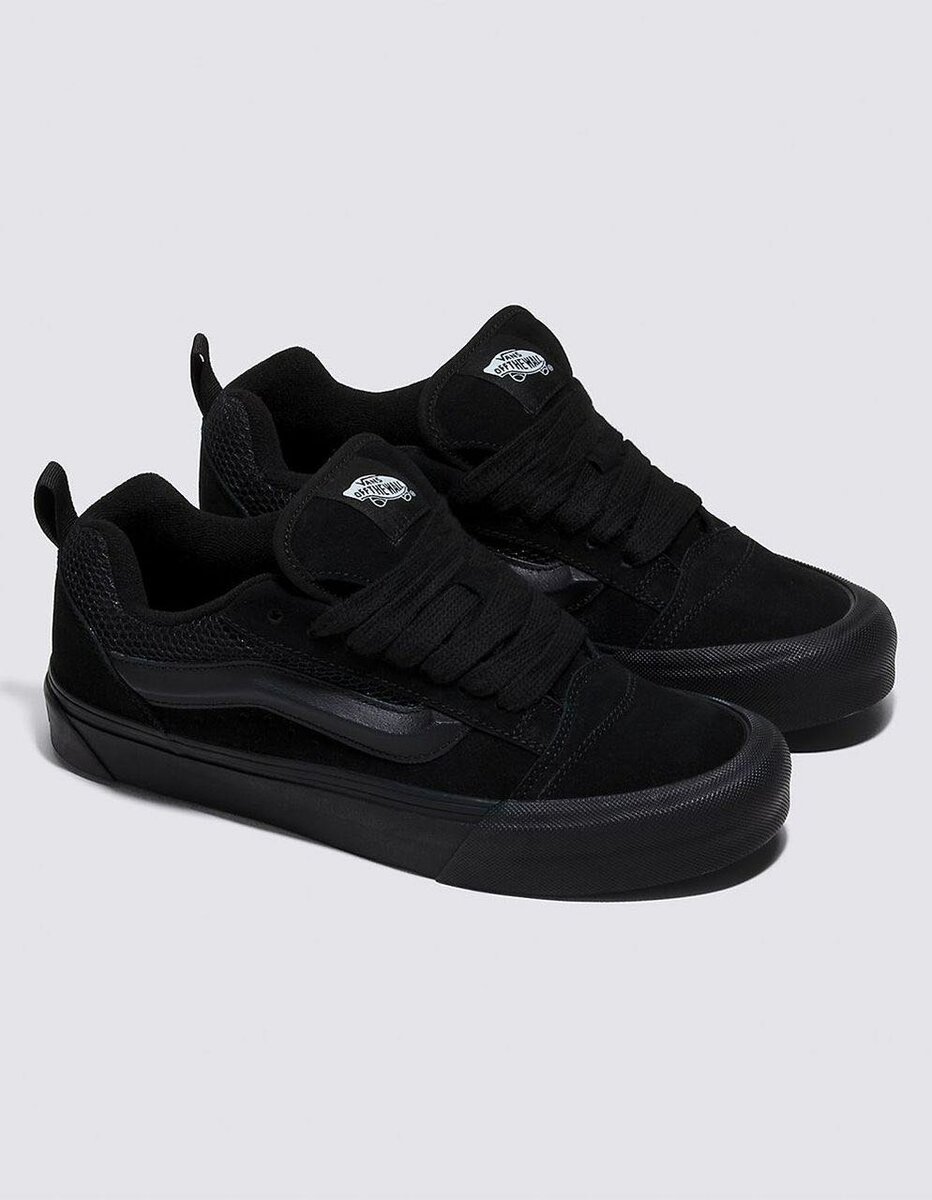 VANS KNU SKOOL