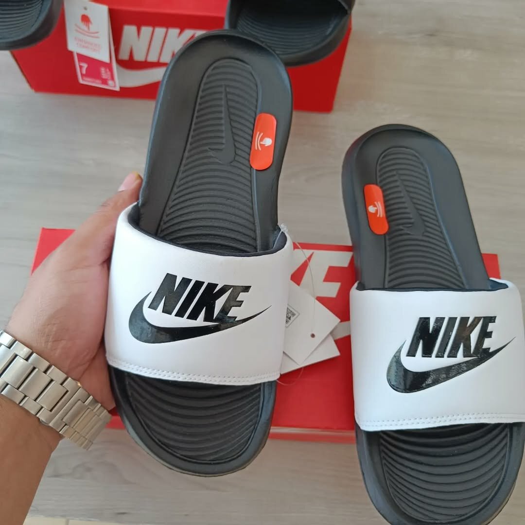 Nike flip