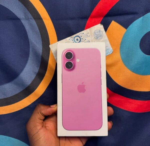 iPhone 16