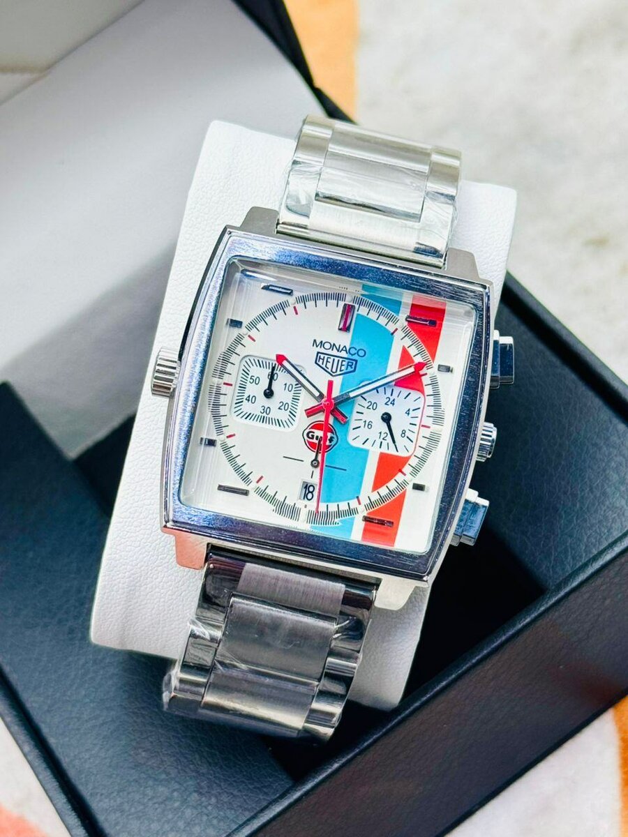 Montre monaco