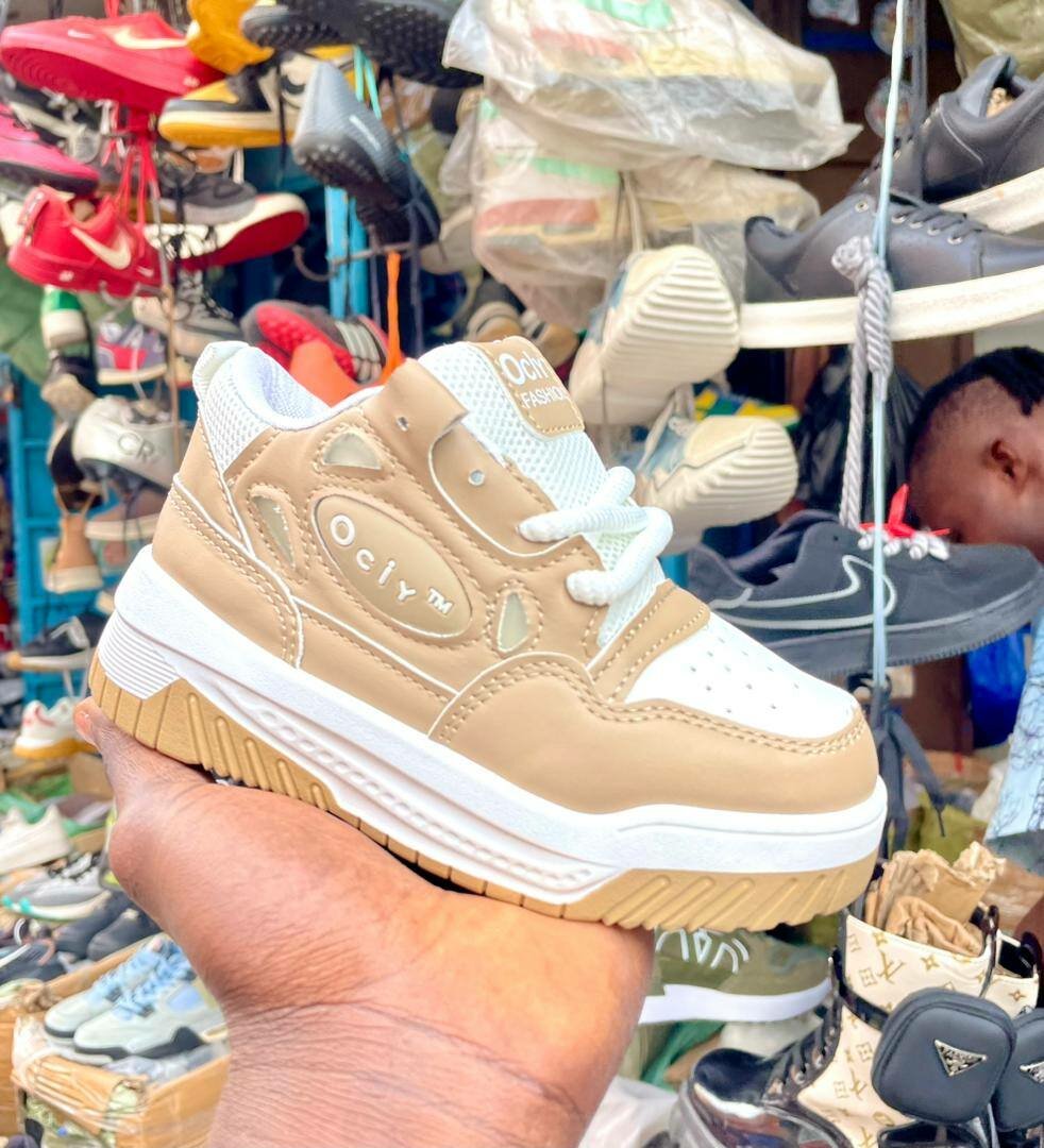Baskets enfant