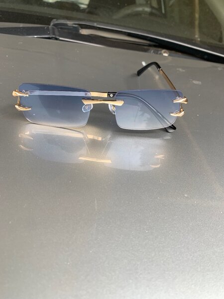 Lunettes de soleil