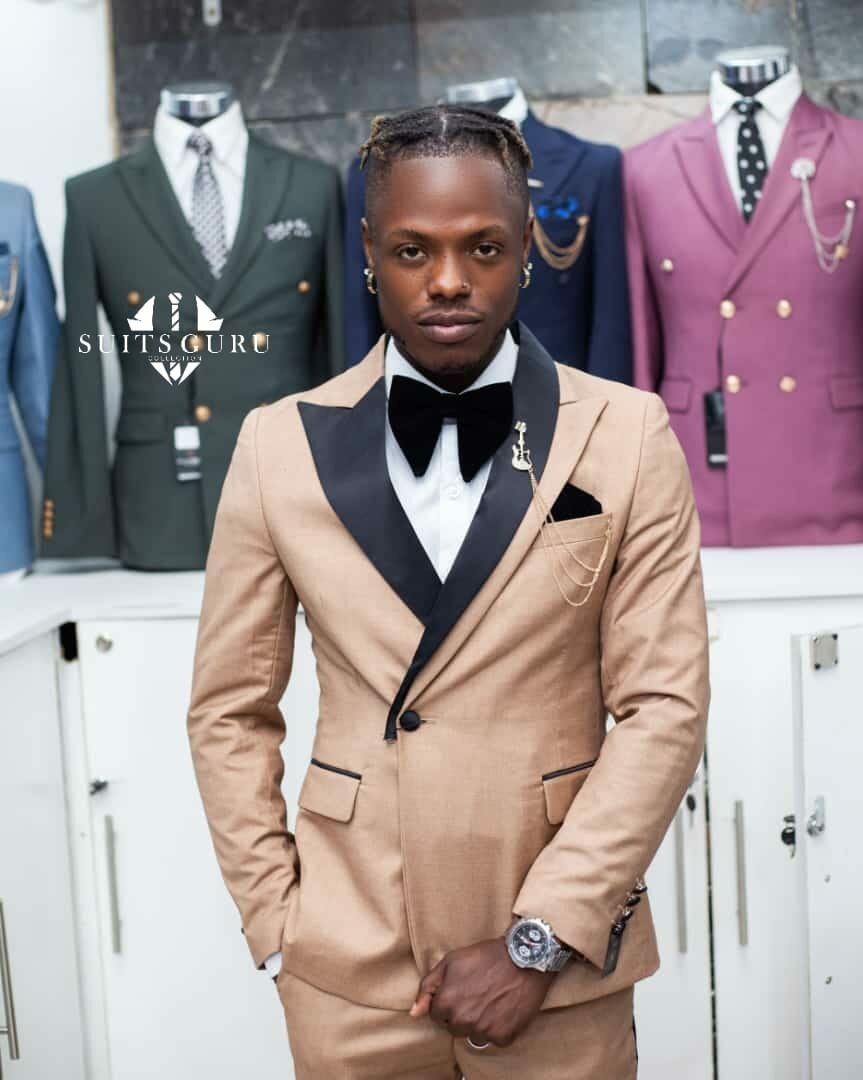 Elegant men's suit 