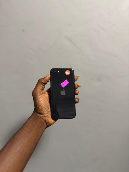 iPhone Se 2