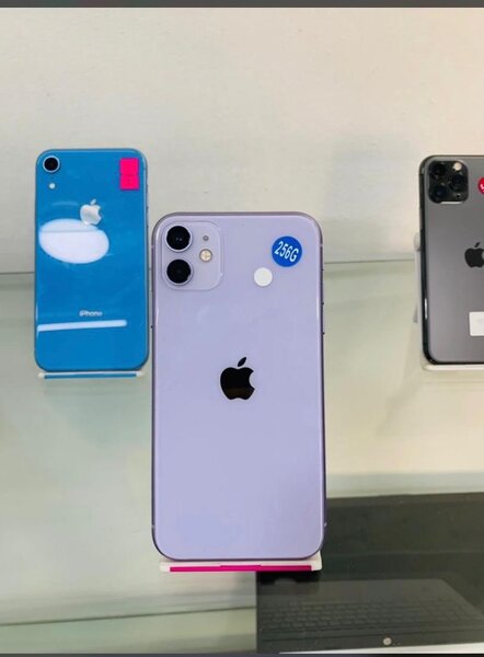 iPhone 11