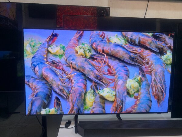 Samsung 48 Oled tv 144 hz 4k