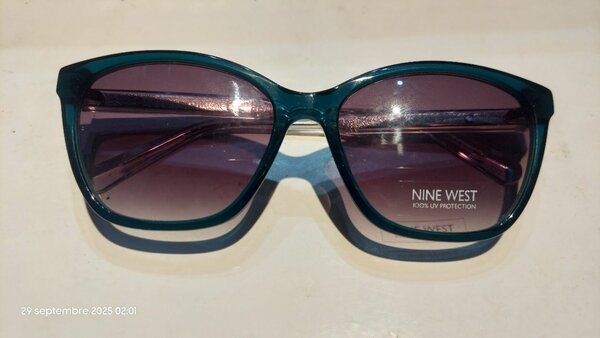 Lunettes de soleil  élégantes
