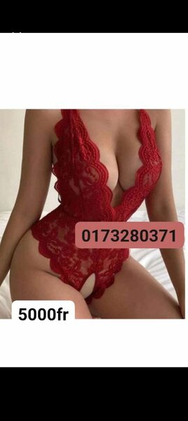 Body en dentelle rouge sexy