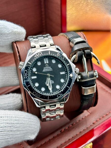 Montre Omega