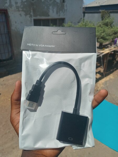 HDMI to VGA adapter