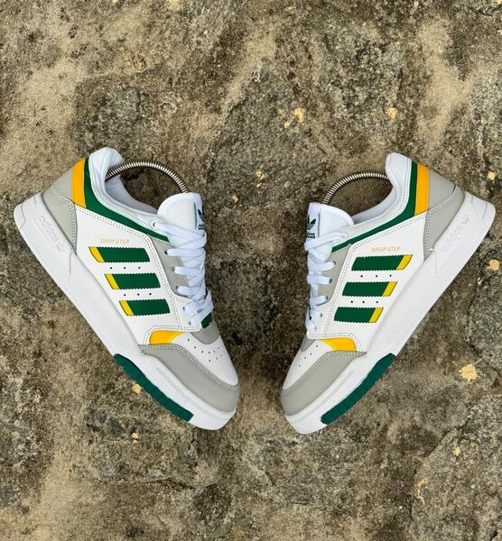 Paire adidas