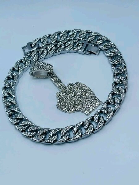 Chaine luxe
