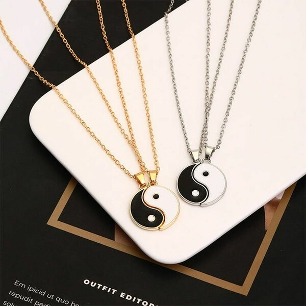 Couple / friendship necklace