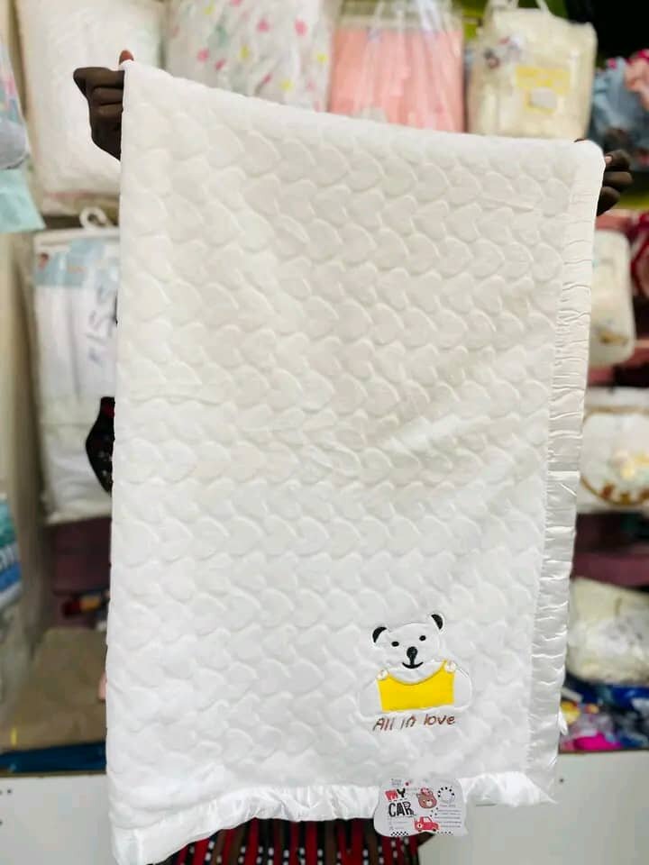 Baby shawl
