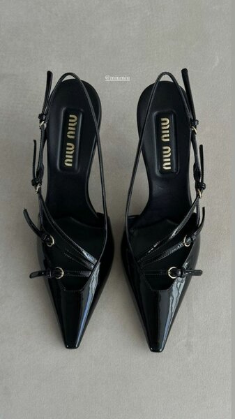 Heel sandals