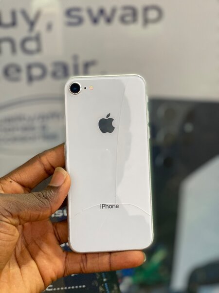 iPhone 8