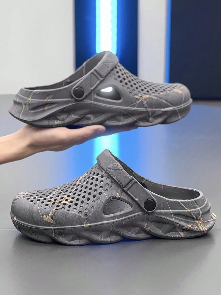 Crocs