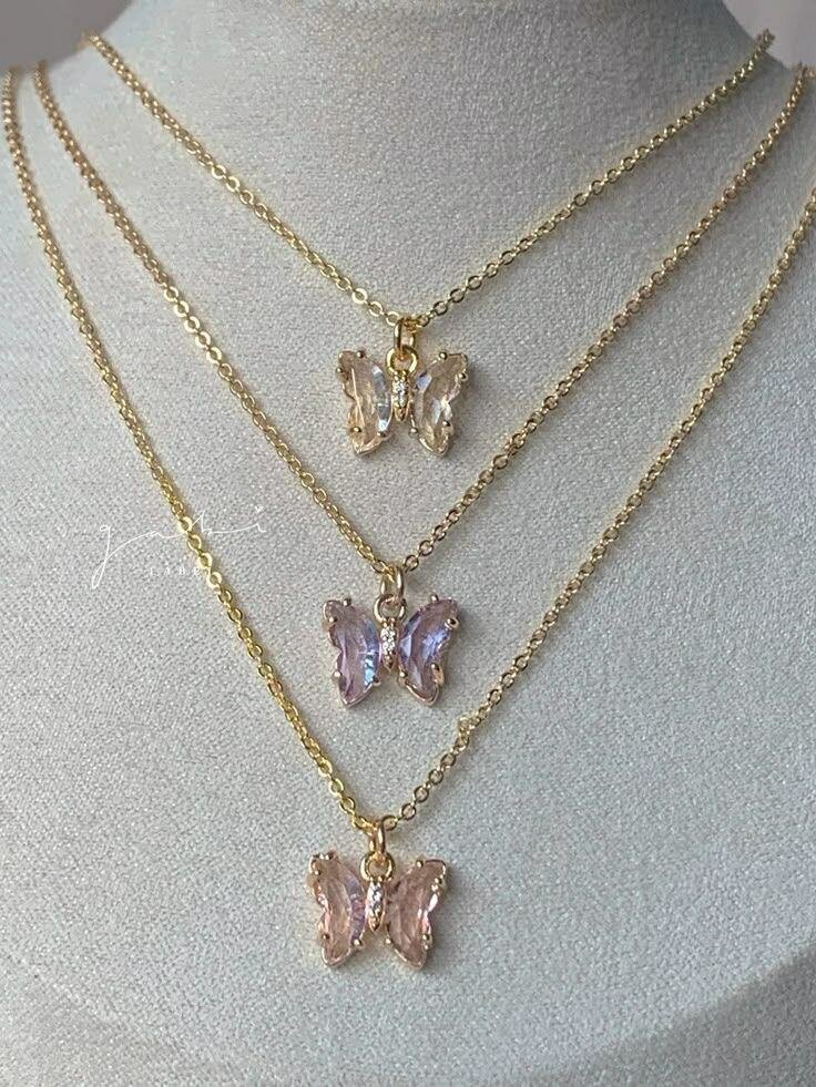 Collier papillon en strass