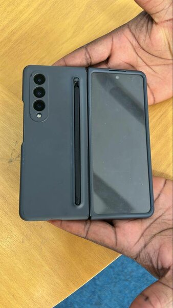 Samsung fold 4