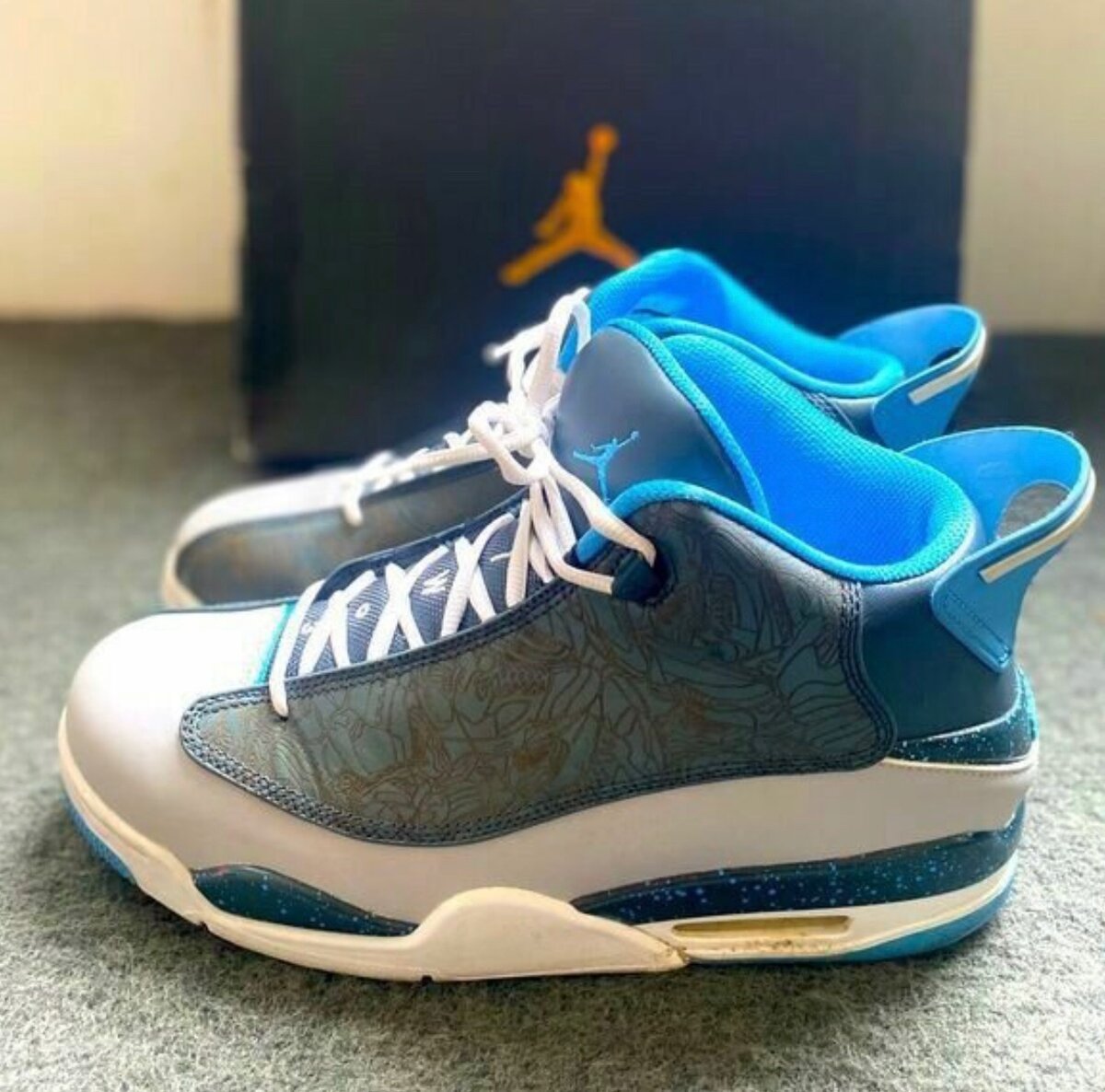 AIR JORDAN DUB ZERO