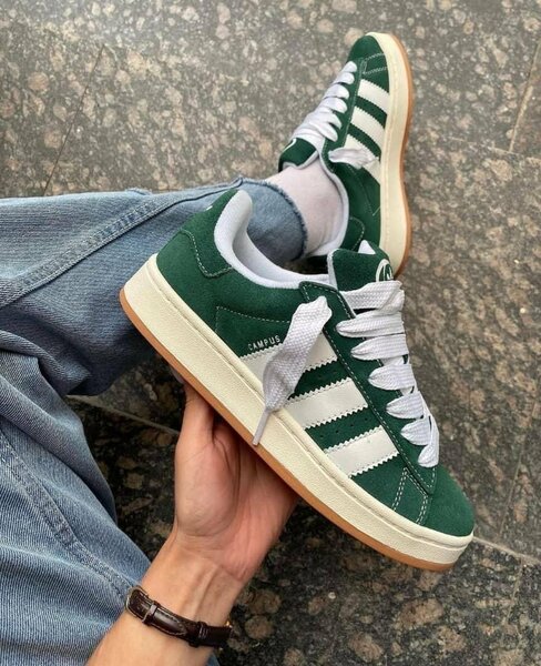Adidas campus