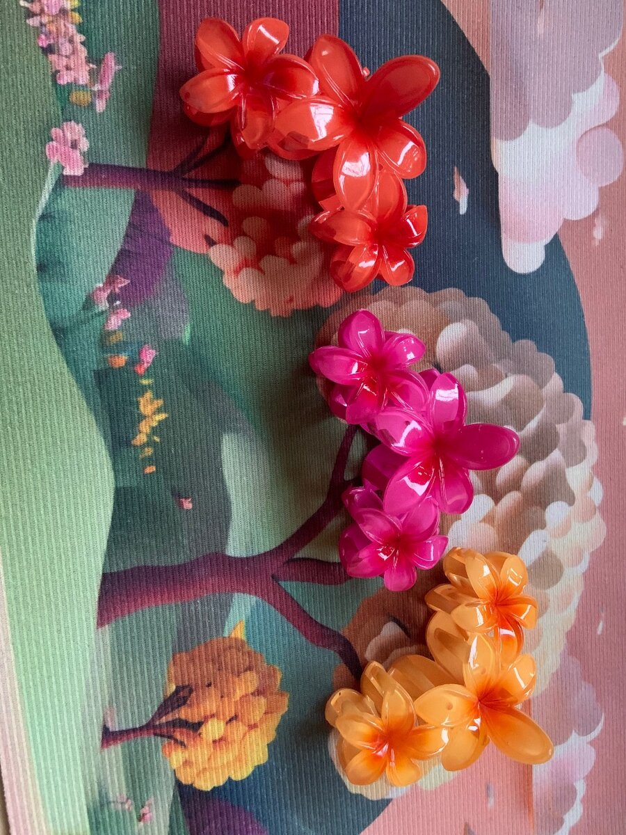 Flowers hair claw
