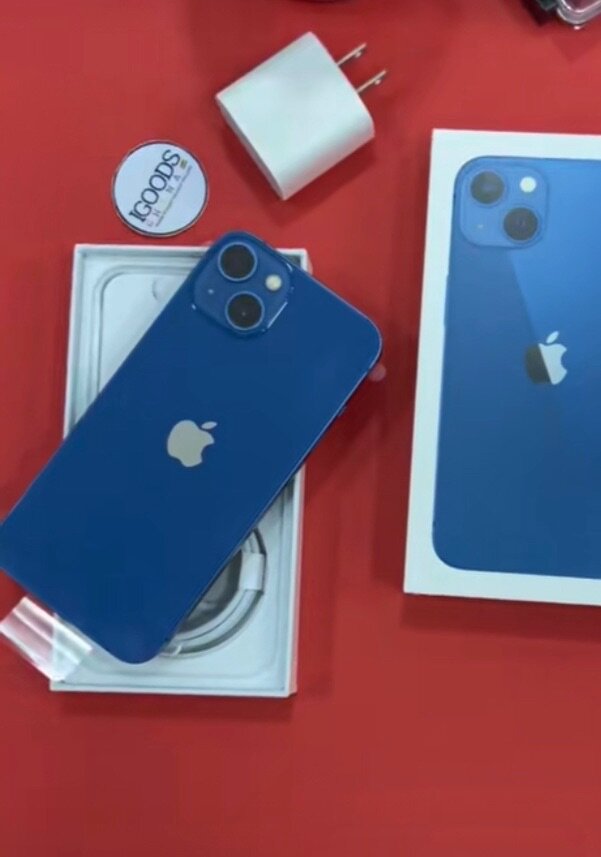 iPhone 13