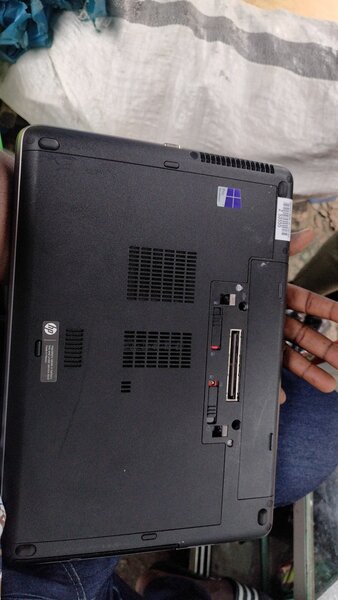 HP core i5