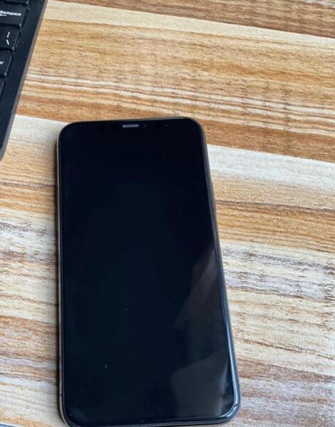 ROGGER IPHONES
