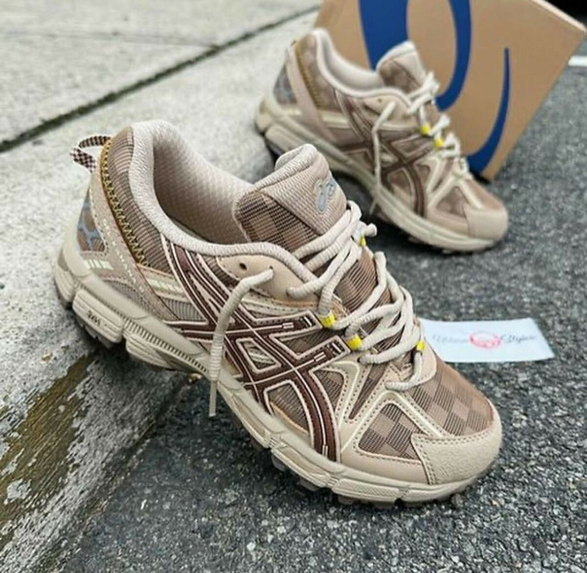 ASICS gel