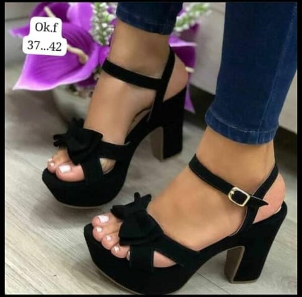 Des chaussures 