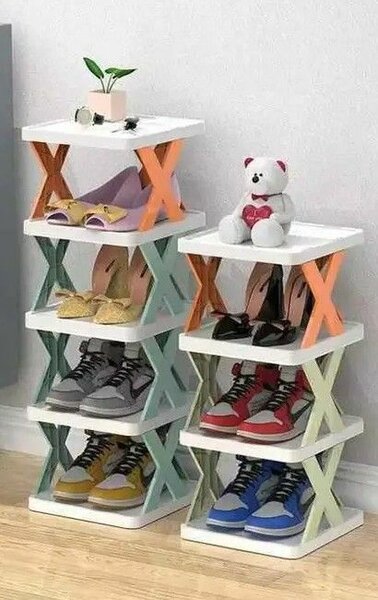 Étagère à chaussures moderne