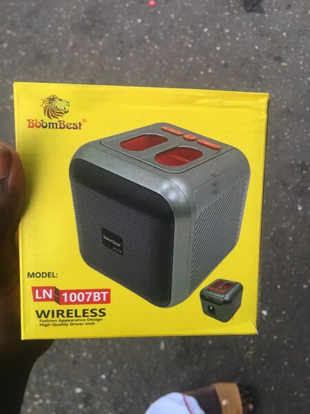 portable speaker