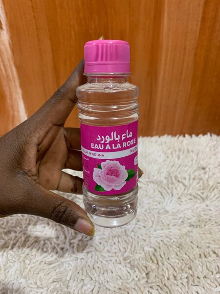 Eau de Rose Naturelle