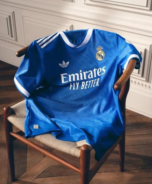 Maillot Real Madrid Bleu