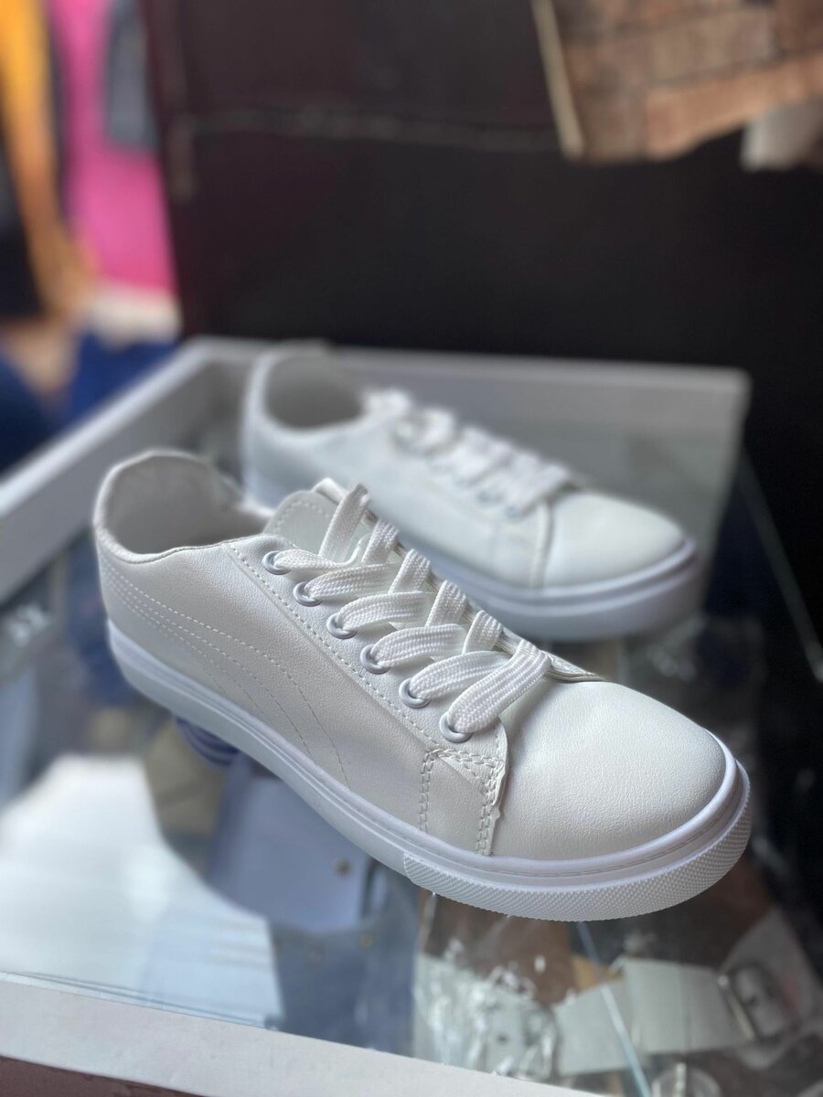 Sneakers